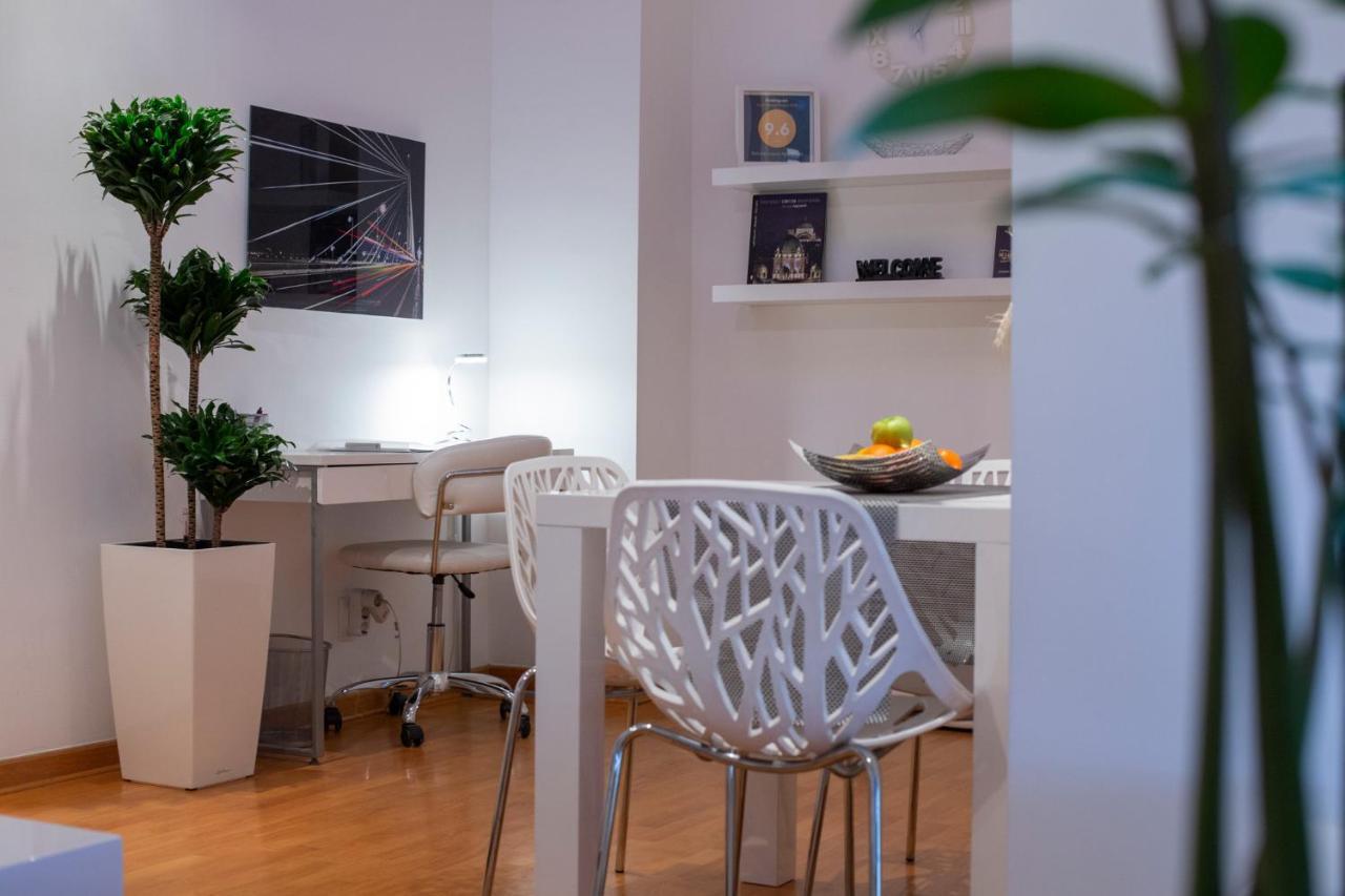 Belville Luxury Apartment Beograd Bagian luar foto